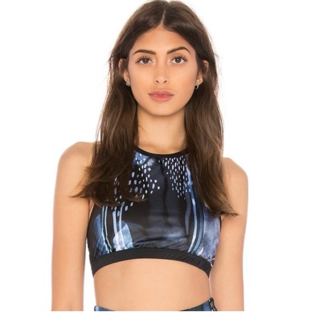BEYOND YOGA Lux Blocked Out Racerback Rainy Clouds Blue Black Crop Top SzS